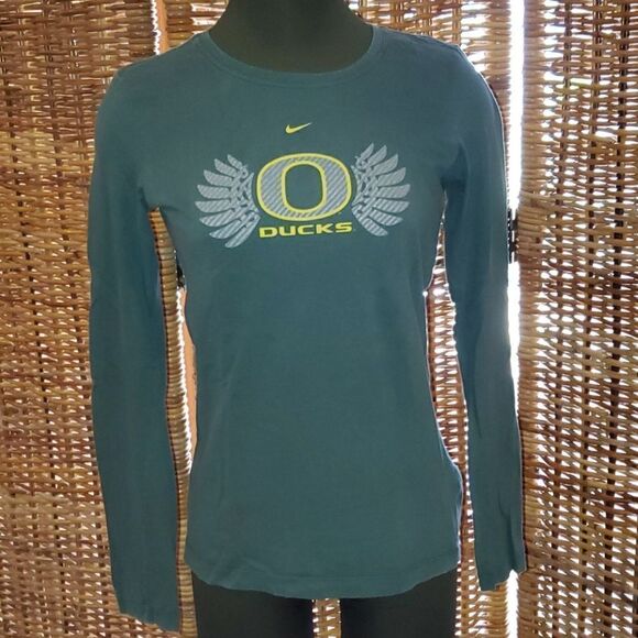 Oregon Ducks NIke T Shirt L/S Medium M - Picture 1 of 4